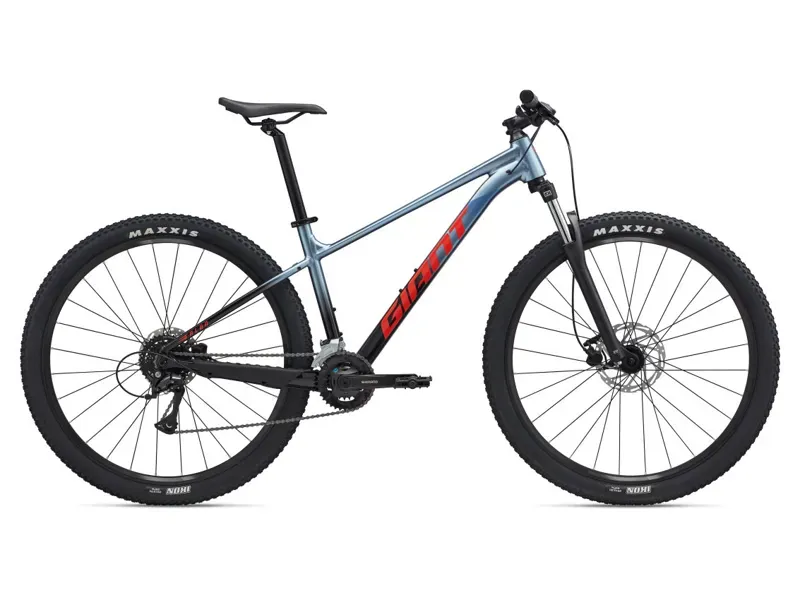 Giant Talon 3 27.5 Mountain Bike In Gloss Frost Silver